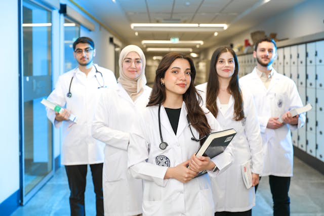Students in Medical Science lab